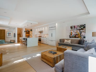 Luxury estate at 403 Beach Crescent, Vancouver, BC — photo 13