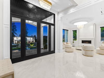 Luxury estate at 13083 57 Avenue, Surrey, BC — photo 4