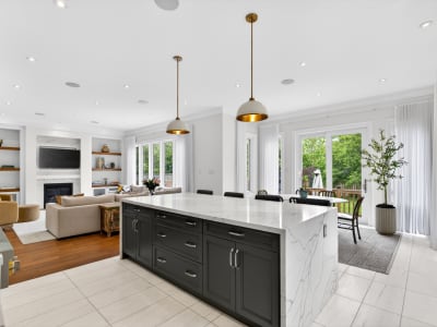 Luxury estate at 1337 Northaven Drive, Mississauga, ON — photo 9