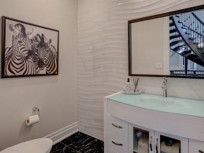 Luxury estate at 100 Seneca Drive, Hamilton, ON — photo 19