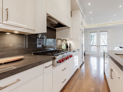 Luxury estate at 200 Snowdon Avenue, Toronto, ON — photo 5