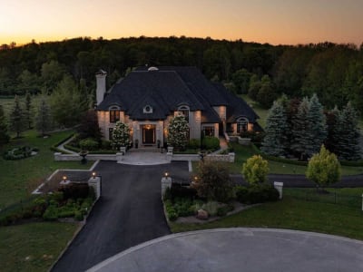 Luxury estate at 76 Scotch Valley Drive, King City — photo 17