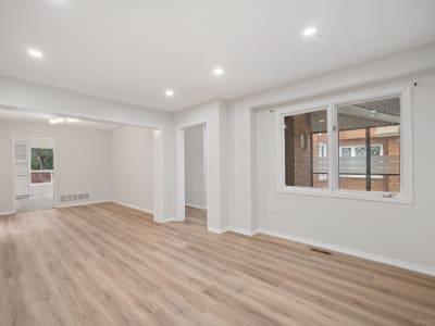Luxury estate at 89 Creditstone Road, Brampton, ON — photo 4