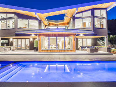 Luxury estate at Canada — photo 1
