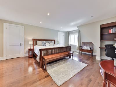 Luxury estate at 80 Oakes Drive, Mississauga, ON — photo 12