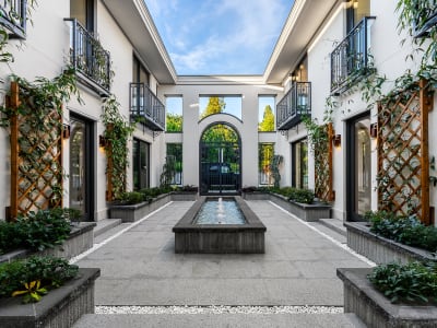 Luxury estate at Address upon request, West Vancouver, BC — photo 2