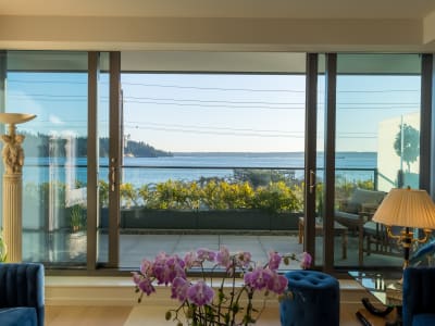 Luxury estate at 206, West Vancouver, BC — photo 13