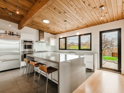 Luxury estate at 1970 Rue du Sommet-Trinité, St-Bruno-de-Montarville, QC — photo 14