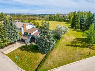 Luxury estate at 204 Pump Hill View SW, Calgary, AB — photo 40