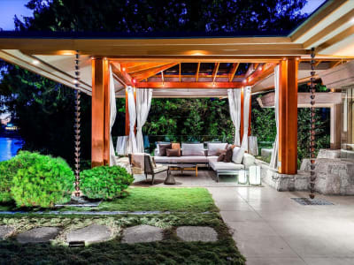 Luxury estate at West Bay, West Vancouver, BC — photo 42