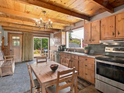 Luxury estate at 220 Route Mooney, Estrie, QC — photo 12