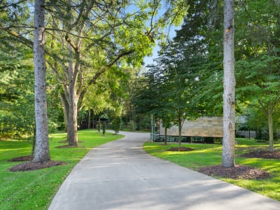 Luxury estate at 250 Canboro Road, Pelham, ON — photo 2