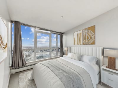Luxury estate at 99 Spruce Place Southwest #2102, Calgary, AB — photo 4