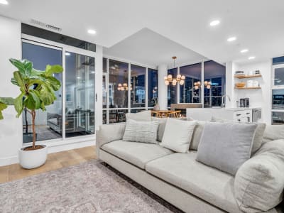 Luxury estate at 638 Beach Crescent #2605, Vancouver, BC — photo 7
