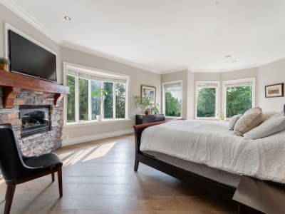 Luxury estate at 18638 54A Avenue, Surrey, BC — photo 20