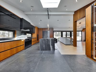 Luxury estate at 621 Sir Richards Road, Mississauga, ON — photo 12