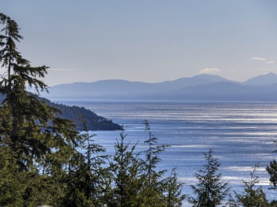 Luxury estate at 7470 Thornton Heights, Sooke, BC — photo 10