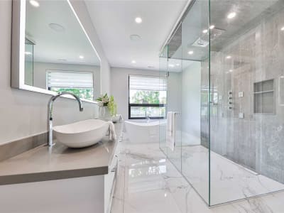 Luxury estate at 9 Minnewawa Road, Mississauga — photo 12