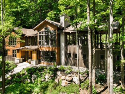 Luxury estate at 10 Rue du Mont-Aki, Bromont — photo 2