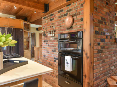 Luxury estate at 4740 Beaverdale Road, Victoria, BC — photo 45