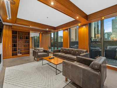 Luxury estate at 1010 6 Street Southwest unit 1202 — photo 12