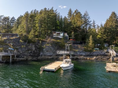 Luxury estate at 671 Bowen View Road, Port Mellon, BC — photo 4
