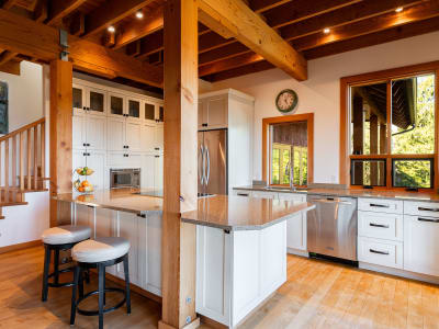 Luxury estate at 1004 Cowan Point Drive, Bowen Island, BC — photo 16