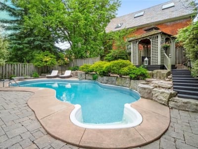 Luxury estate at 381 Queen Street South, Hamilton, ON — photo 21