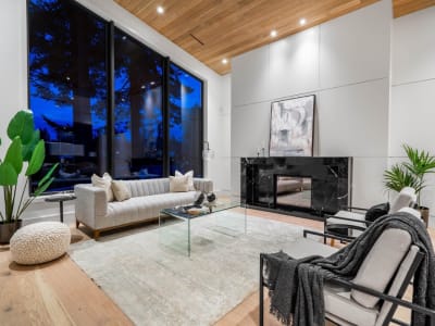 Luxury estate at 2565 141 Street, Surrey, BC — photo 4