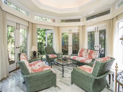 Luxury estate at 4576 Connaught Drive, Vancouver, BC — photo 11