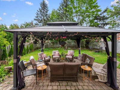 Luxury estate at 63 Deerglen Terrace, Aurora, ON — photo 28