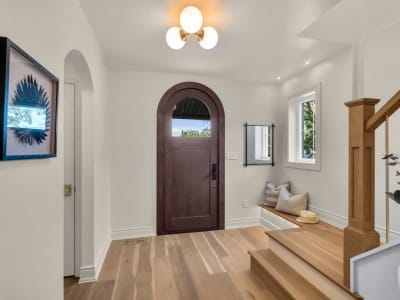Luxury estate at 393 Hess Street South, Hamilton, ON — photo 8