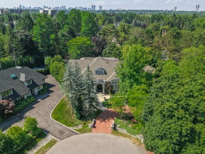 Luxury estate at 9 Seinecliffe Road, Markham, ON — photo 7