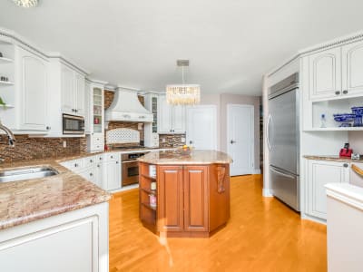 Luxury estate at 7504 Kennedy Lane, Vernon, BC — photo 11