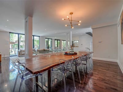 Luxury estate at 53 Royalavon Crescent, Toronto — photo 9