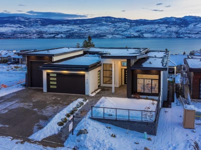 Luxury estate at 1439 Vineyard Drive, West Kelowna — photo 33