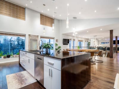 Luxury estate at 2800 Bayview Street, Surrey, BC — photo 3