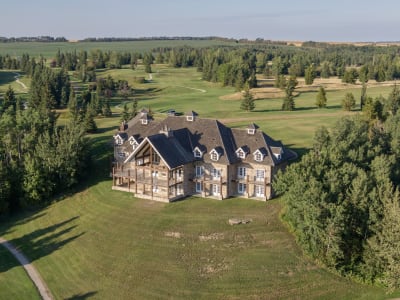 Luxury estate at Gadsby Lake Road, Lacombe County, AB — photo 4