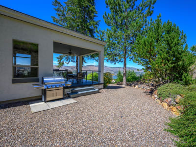 Luxury estate at 200 Melrose Court, Vernon, BC — photo 6