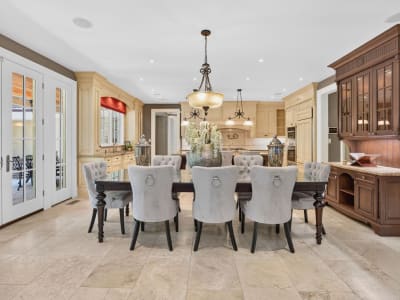 Luxury estate at 1396 Crescent Road, Mississauga, ON — photo 17