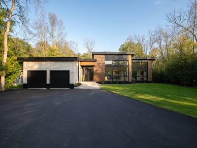 Luxury estate at 22 York Street, Collingwood, ON — photo 2