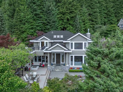Luxury estate at 4115 East Braemar Road, North Vancouver, BC — photo 3