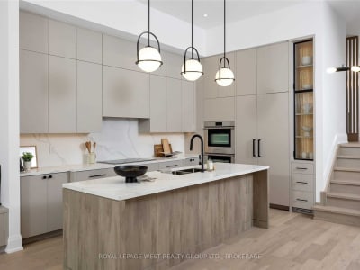 Luxury estate at 216 Delta Street, Etobicoke, ON — photo 5