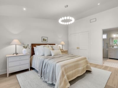 Luxury estate at 393 Hess Street South, Hamilton, ON — photo 12