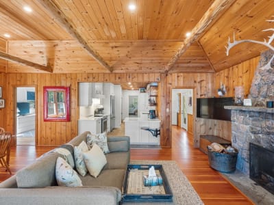 Luxury estate at 1064 Heather Lodge Road, Port Carling, ON — photo 45