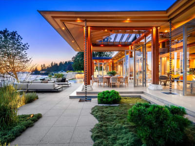 Luxury estate at West Bay, West Vancouver, BC — photo 37