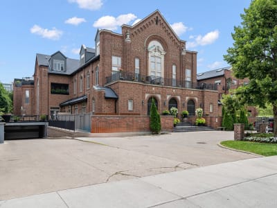 Luxury estate at 65 Sheldrake Boulevard, Toronto, ON — photo 25