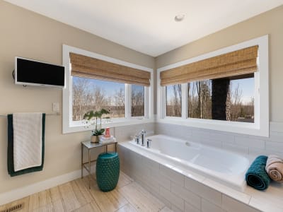 Luxury estate at 2464 Cameron Ravine Drive Northwest, Edmonton, AB — photo 13