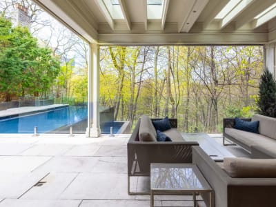 Luxury estate at 20 Cluny Drive, Toronto, ON — photo 5