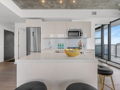 Luxury estate at 1010 6 Street Southwest unit 1202 — photo 23